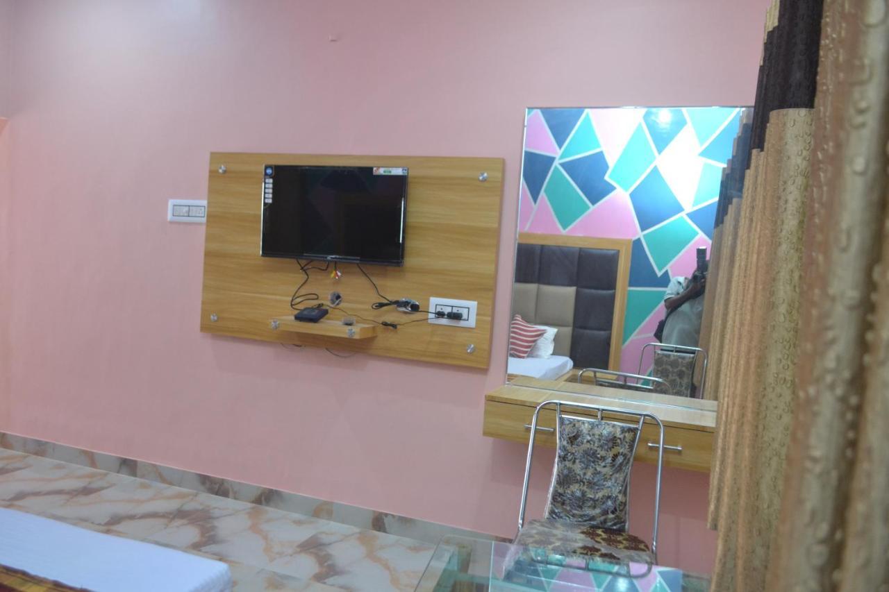 Hotel Golden Palace Kendrapara Ngoại thất bức ảnh
